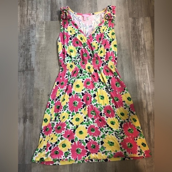 Lilly Pulitzer Dresses & Skirts - Lilly Pulitzer size medium dress